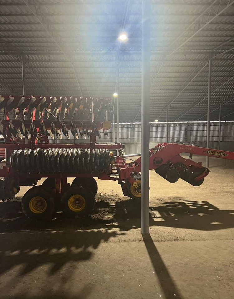 Дисковая борона Vaderstad Carrier 820: фото 8