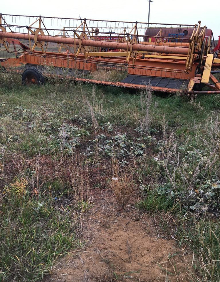 Валковая прицепная жатка ЖВП-6,4 - Жатка зерновая: фото 1 Валковая прицепная жатка ЖВП-6,4 - Жатка зерновая: фото 1