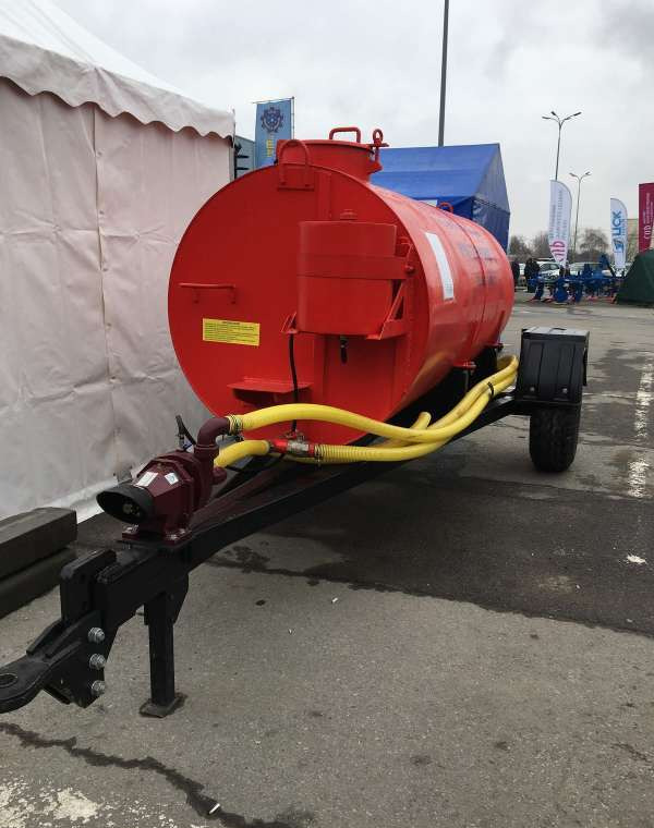 Водораздатчик - Прицеп-цистерна: фото 3 Водораздатчик - Прицеп-цистерна: фото 3