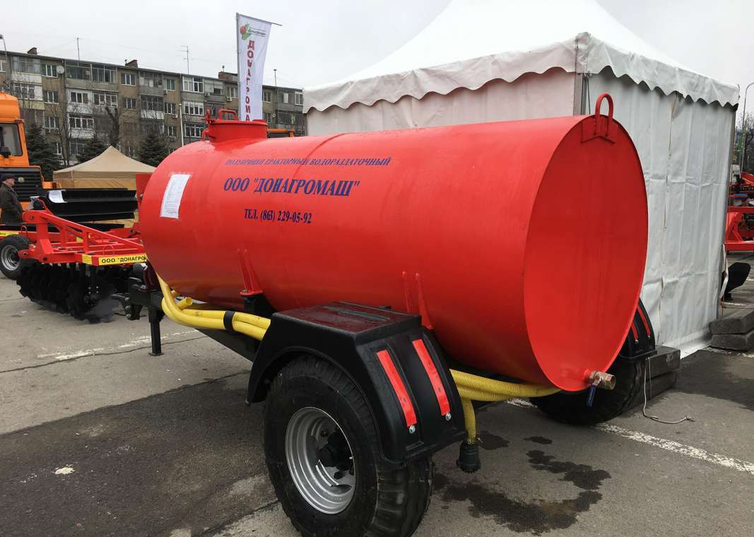 Водораздатчик - Прицеп-цистерна: фото 2 Водораздатчик - Прицеп-цистерна: фото 2