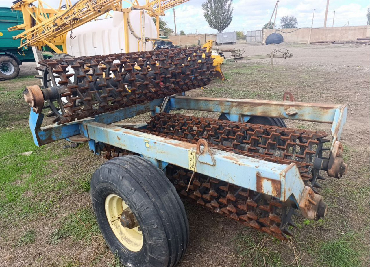 Завод Автотехнологий ККШ-6 (520) - Полевой каток: фото 2 Завод Автотехнологий ККШ-6 (520) - Полевой каток: фото 2