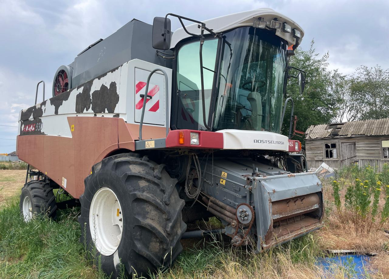 Зерноуборочный комбайн Акрос 530 - Зерноуборочный комбайн: фото 1 Зерноуборочный комбайн Акрос 530 - Зерноуборочный комбайн: фото 1