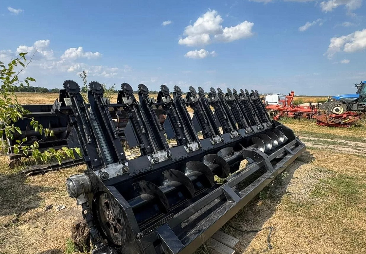 Жатка для уборки кукурузы Gеringhоff Rоtа-Disk RD-8 - Жатка кукурузная: фото 2 Жатка для уборки кукурузы Gеringhоff Rоtа-Disk RD-8 - Жатка кукурузная: фото 2
