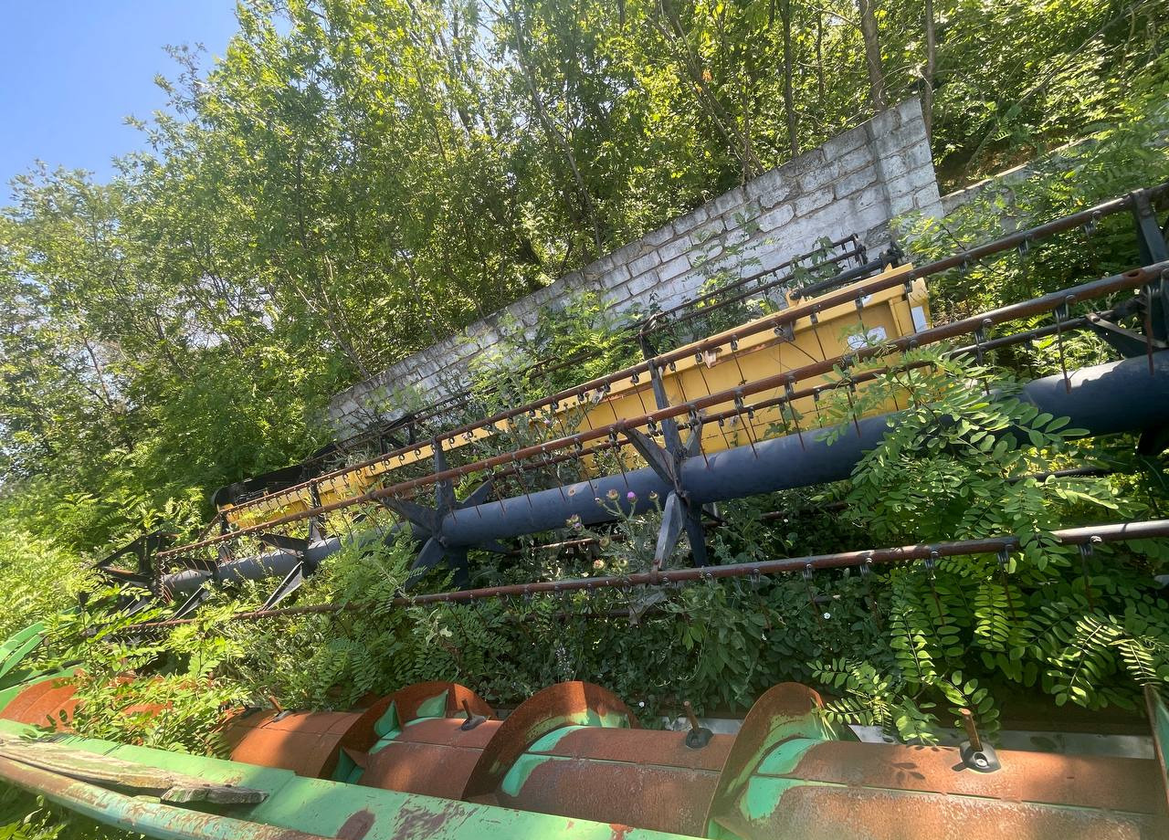 Жатка зерновая New Holland 24 - Жатка зерновая: фото 1 Жатка зерновая New Holland 24 - Жатка зерновая: фото 1