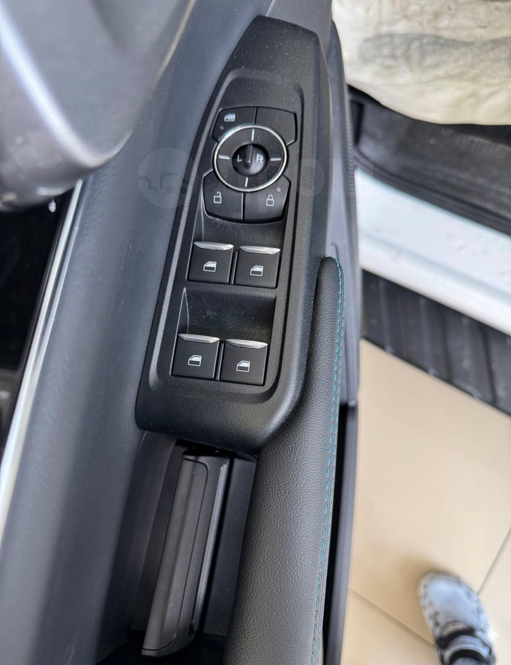 Новый Легковой автомобиль Ford Ranger: фото 9