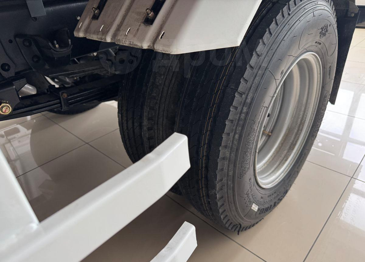 Новый Грузовик с закрытым кузовом Isuzu 100P: фото 20 Новый Грузовик с закрытым кузовом Isuzu 100P: фото 20