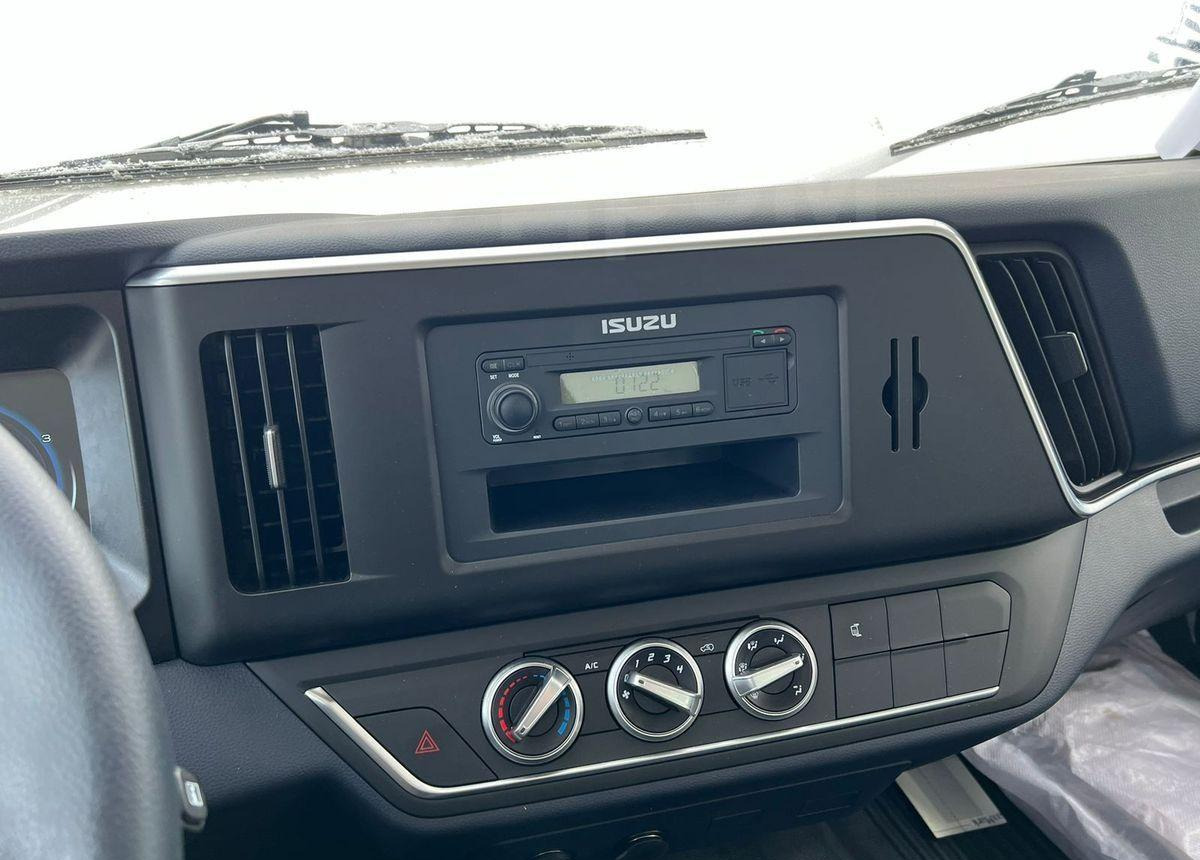 Новый Грузовик с закрытым кузовом Isuzu Elf: фото 15 Новый Грузовик с закрытым кузовом Isuzu Elf: фото 15