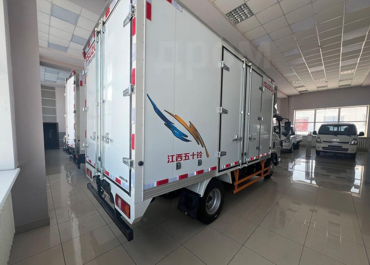 Новый Грузовик с закрытым кузовом Isuzu Elf: фото 7 Новый Грузовик с закрытым кузовом Isuzu Elf: фото 7