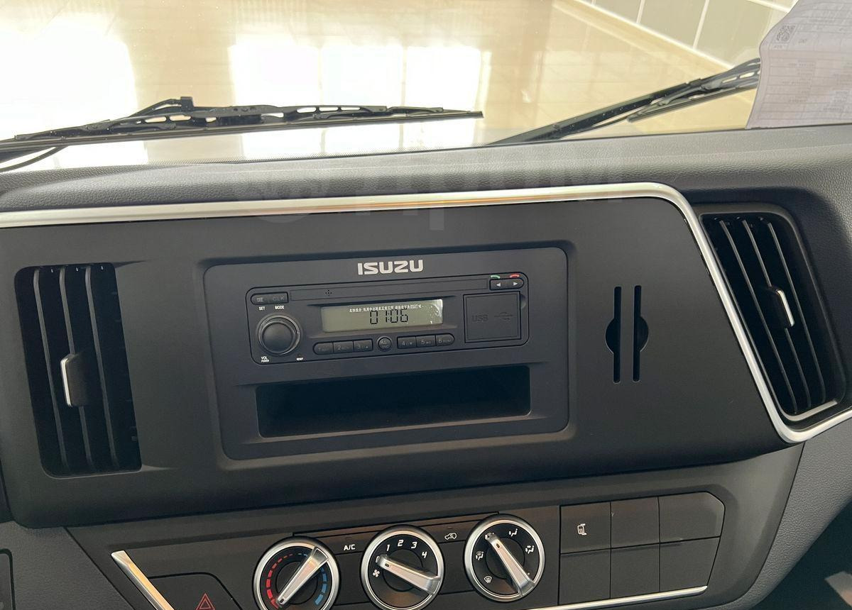 Новый Бортовой грузовик/ Платформа Isuzu Elf: фото 16 Новый Бортовой грузовик/ Платформа Isuzu Elf: фото 16
