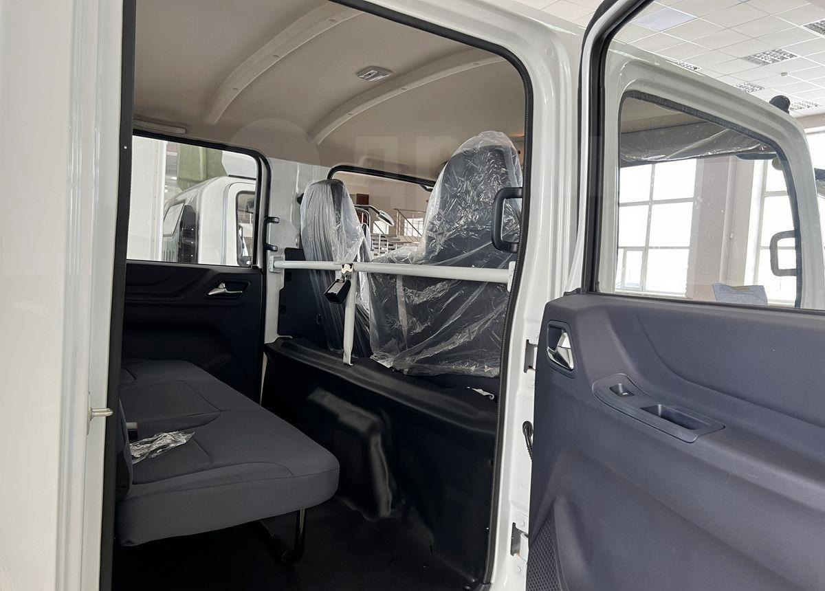 Новый Бортовой грузовик/ Платформа Isuzu Elf: фото 17 Новый Бортовой грузовик/ Платформа Isuzu Elf: фото 17