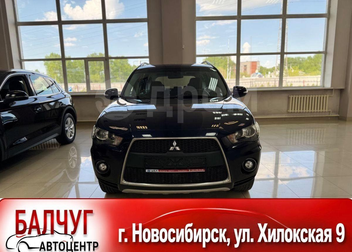 Mitsubishi Outlander - Легковой автомобиль: фото 1 Mitsubishi Outlander - Легковой автомобиль: фото 1