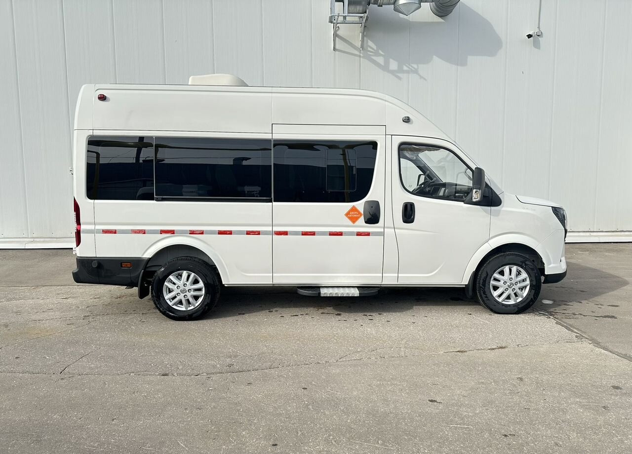 Dongfeng K33-561 - Туристический автобус: фото 3 Dongfeng K33-561 - Туристический автобус: фото 3