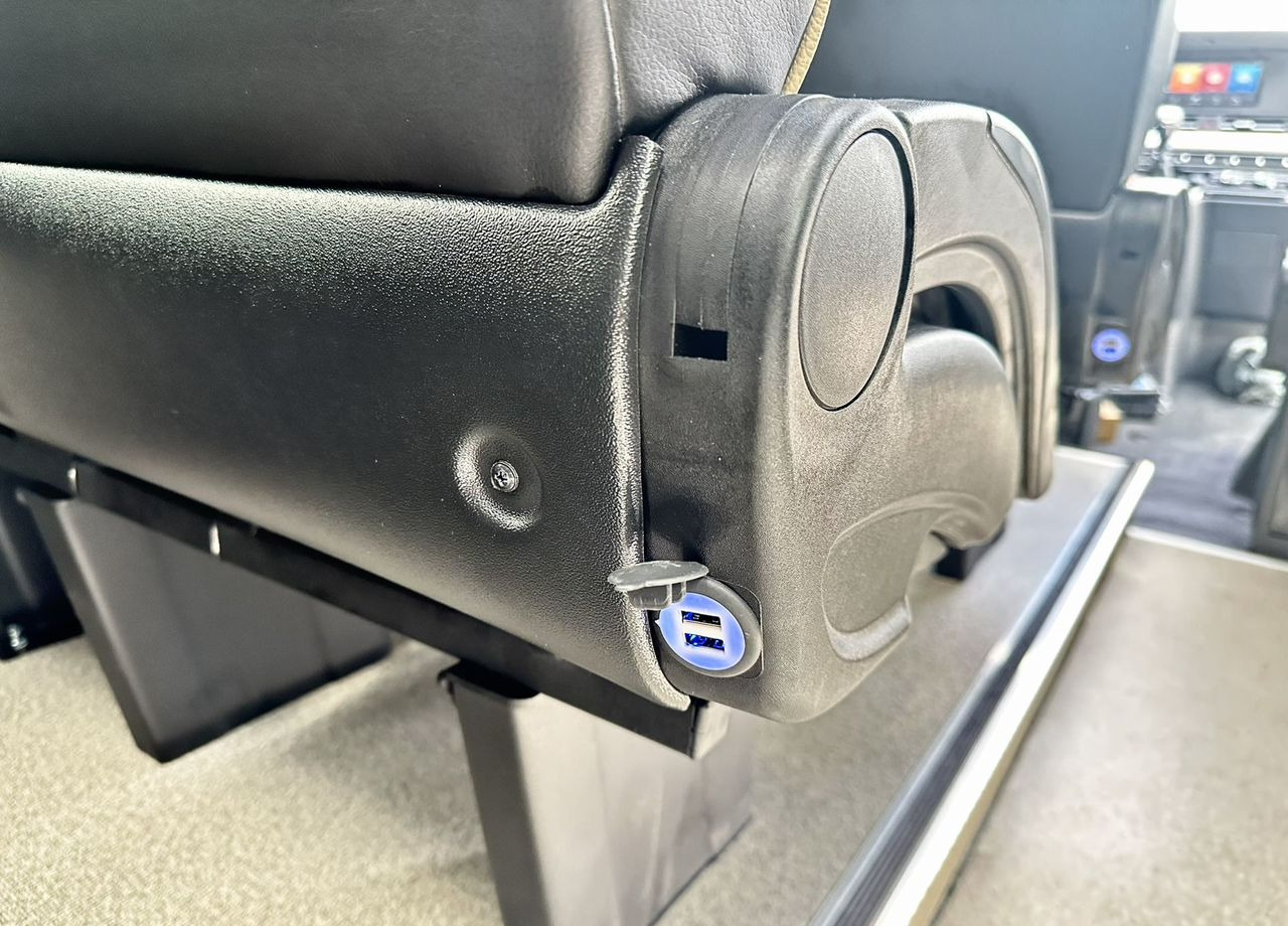 Новый Туристический автобус Dongfeng K33-561: фото 21 Новый Туристический автобус Dongfeng K33-561: фото 21