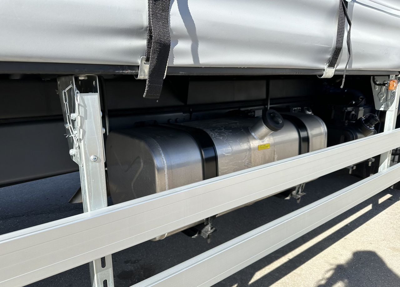 Foton S120 - Тентованный грузовик: фото 4 Foton S120 - Тентованный грузовик: фото 4