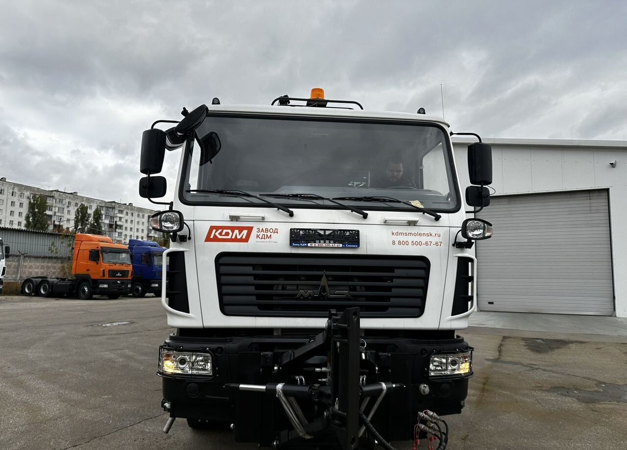МАЗ КДМ ЭД-244 - Коммунальная/ Специальная техника: фото 2 МАЗ КДМ ЭД-244 - Коммунальная/ Специальная техника: фото 2