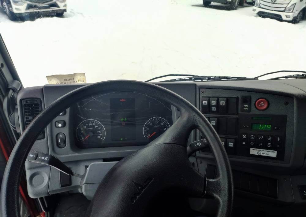 МАЗ 437121-532-000 - Грузовик бортовой/ Платформа: фото 5 МАЗ 437121-532-000 - Грузовик бортовой/ Платформа: фото 5