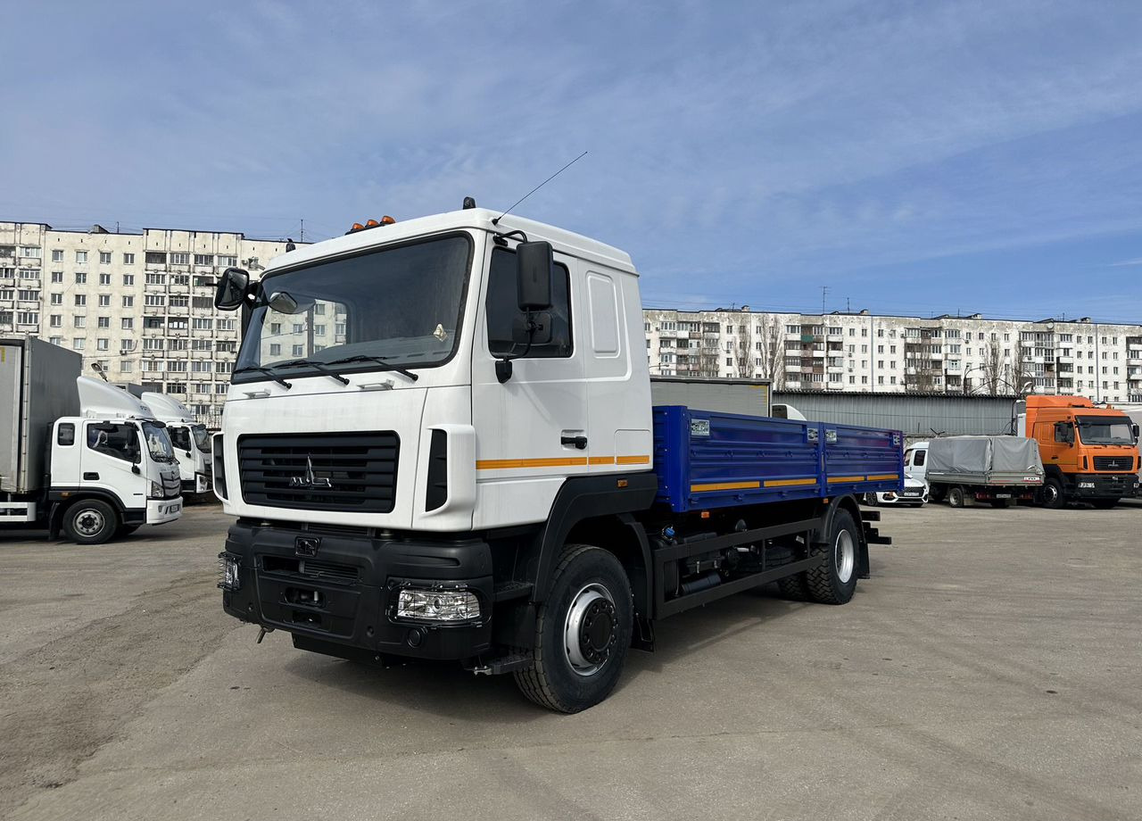 МАЗ 534026-8570-005 - Грузовик бортовой/ Платформа: фото 2 МАЗ 534026-8570-005 - Грузовик бортовой/ Платформа: фото 2