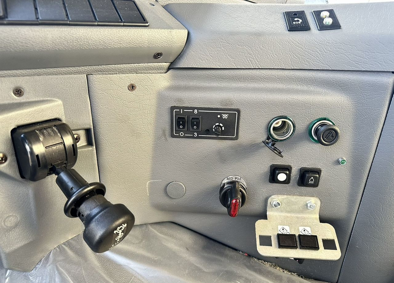 Новый Мусоровоз МАЗ 5907С2-012: фото 12