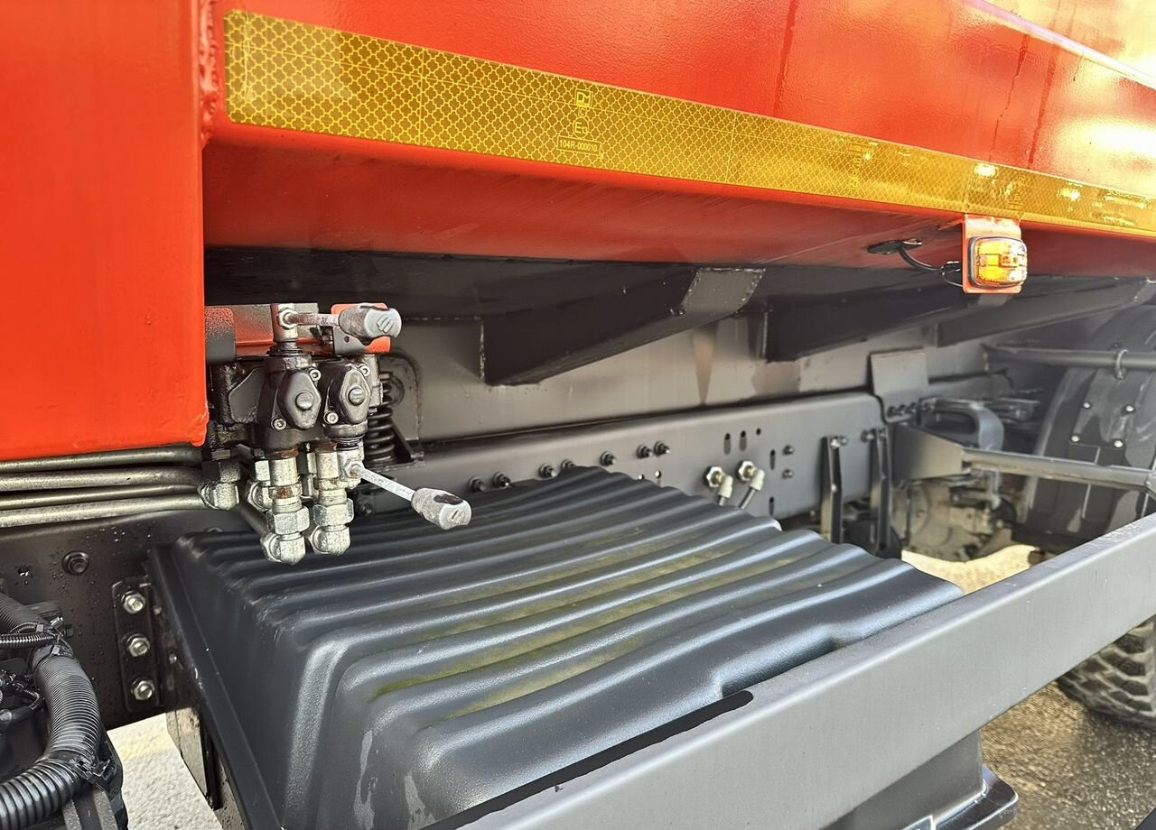 Новый Мусоровоз МАЗ 5907С2-012: фото 16