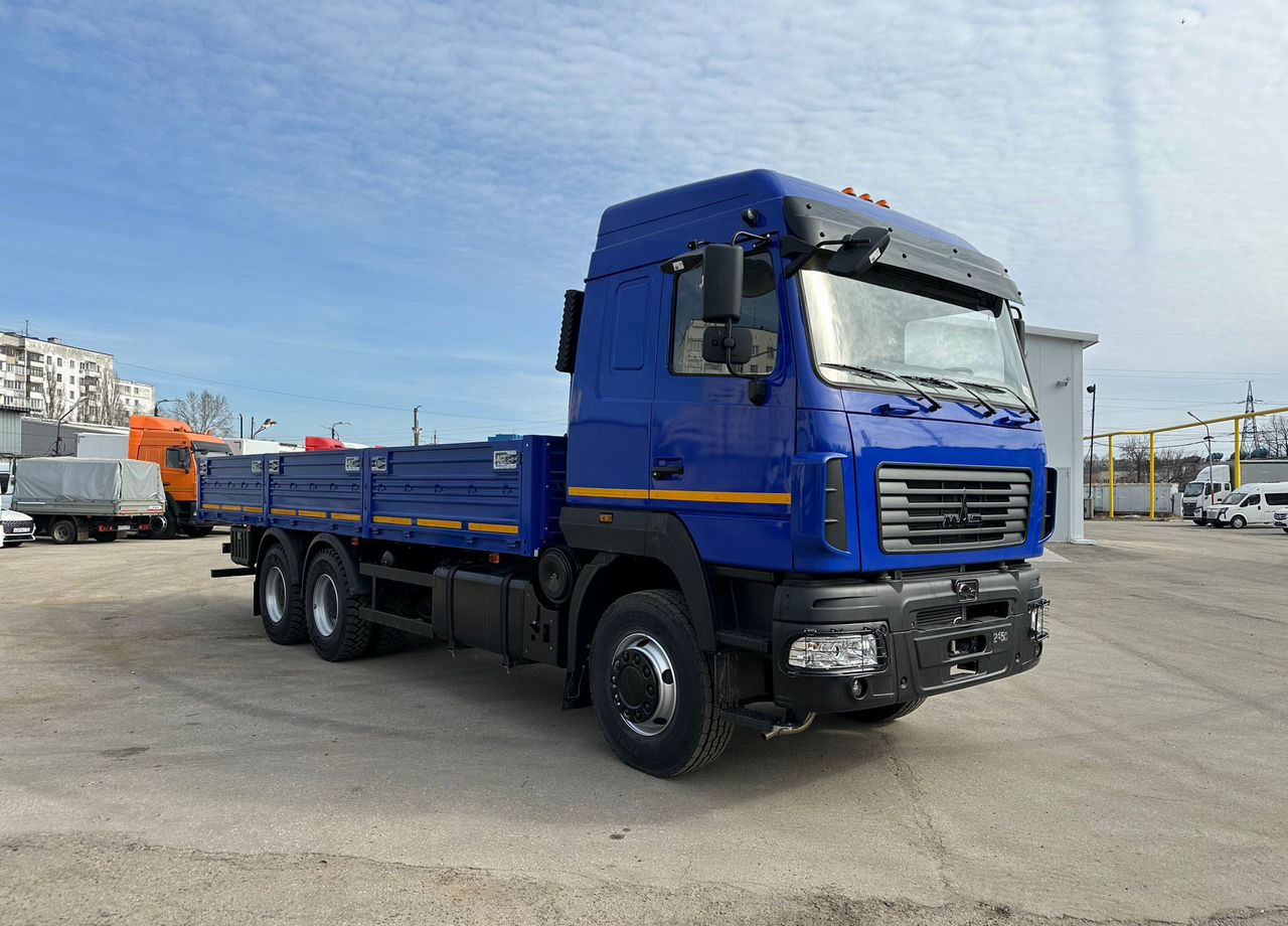 МАЗ 631228-571-015 - Грузовик бортовой/ Платформа: фото 2 МАЗ 631228-571-015 - Грузовик бортовой/ Платформа: фото 2