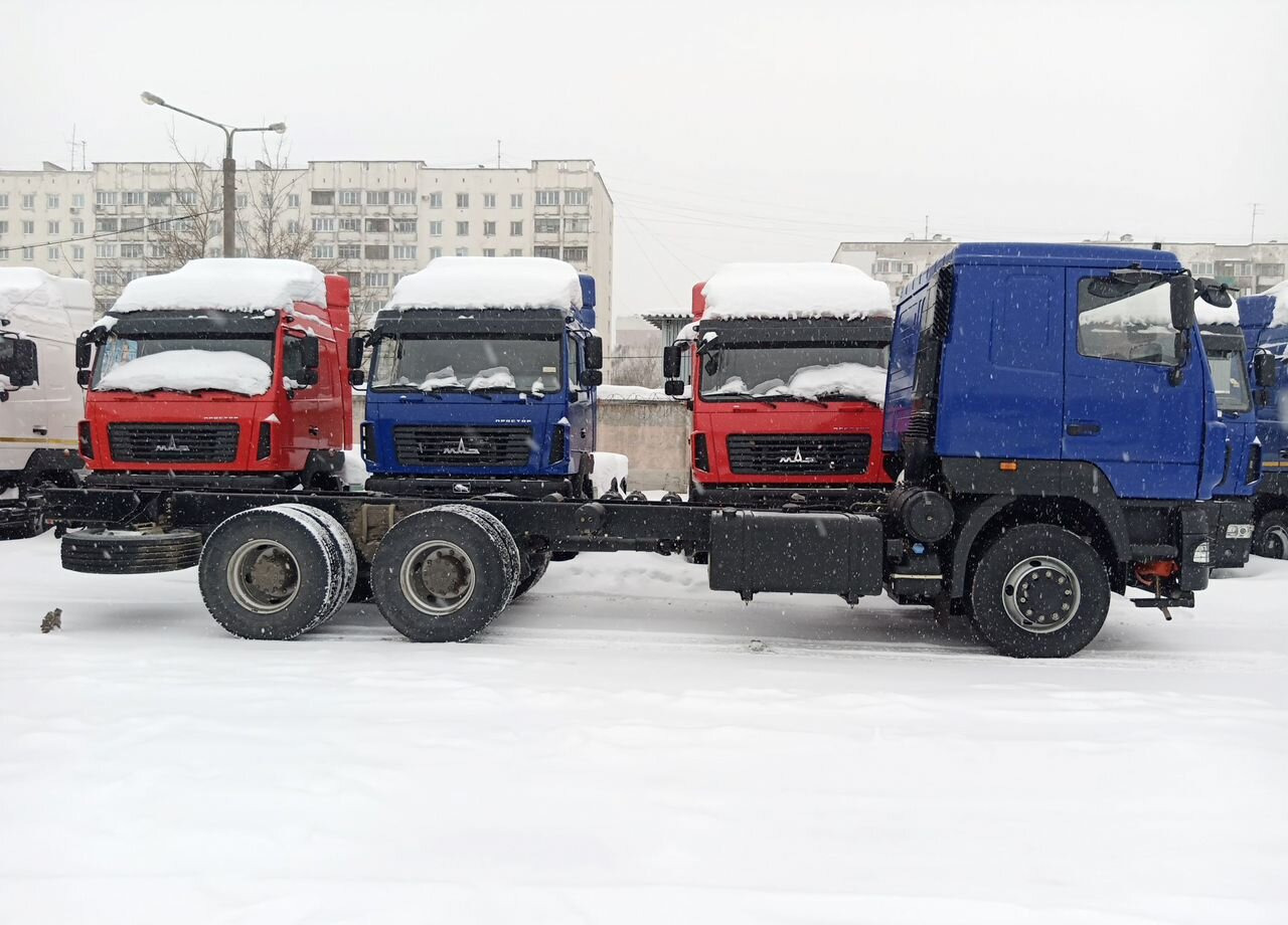 МАЗ 631228-8575-012 - Грузовик-шасси: фото 1 МАЗ 631228-8575-012 - Грузовик-шасси: фото 1