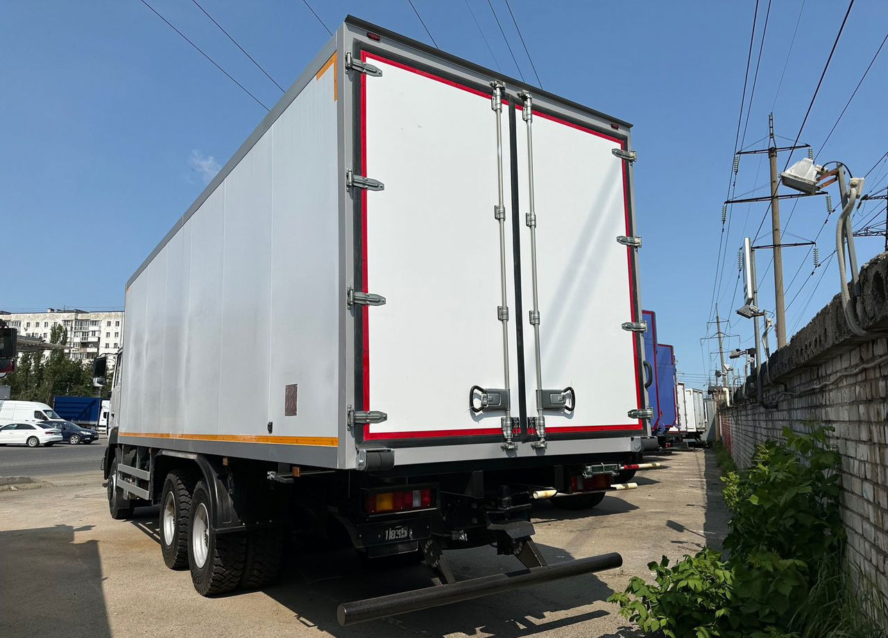 МАЗ 6312C5-8575-012 - Изотермический грузовик: фото 4 МАЗ 6312C5-8575-012 - Изотермический грузовик: фото 4