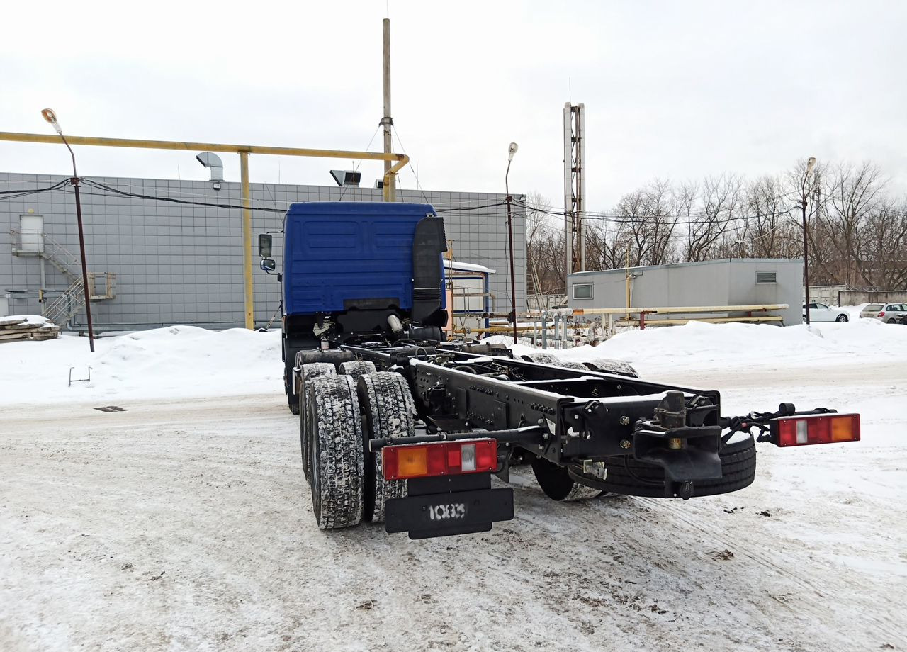 МАЗ 6312C5-8575-012 - Грузовик-шасси: фото 3 МАЗ 6312C5-8575-012 - Грузовик-шасси: фото 3