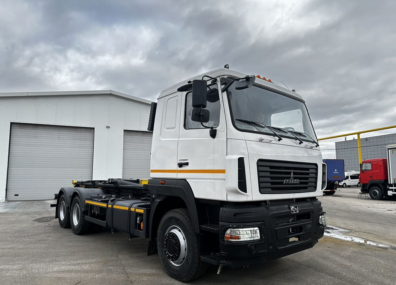 МАЗ 695028 - Крюковой мультилифт: фото 4 МАЗ 695028 - Крюковой мультилифт: фото 4