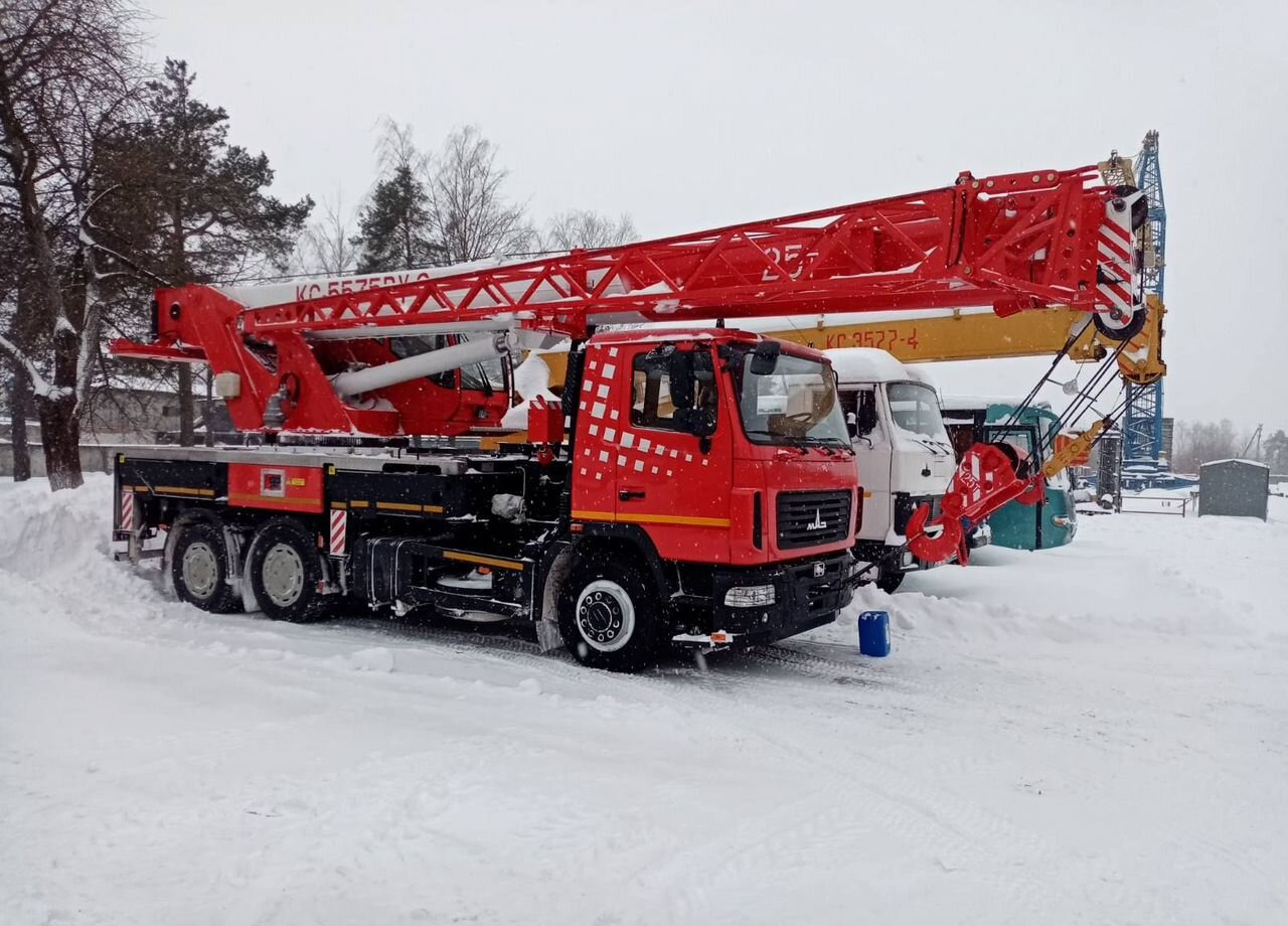 МАЗ КС-5575BY-C - Мобильный кран: фото 2 МАЗ КС-5575BY-C - Мобильный кран: фото 2