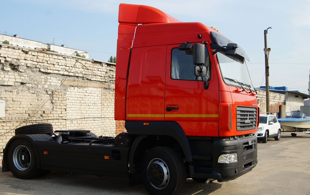 МАЗ 5440C9 - Тягач: фото 2 МАЗ 5440C9 - Тягач: фото 2