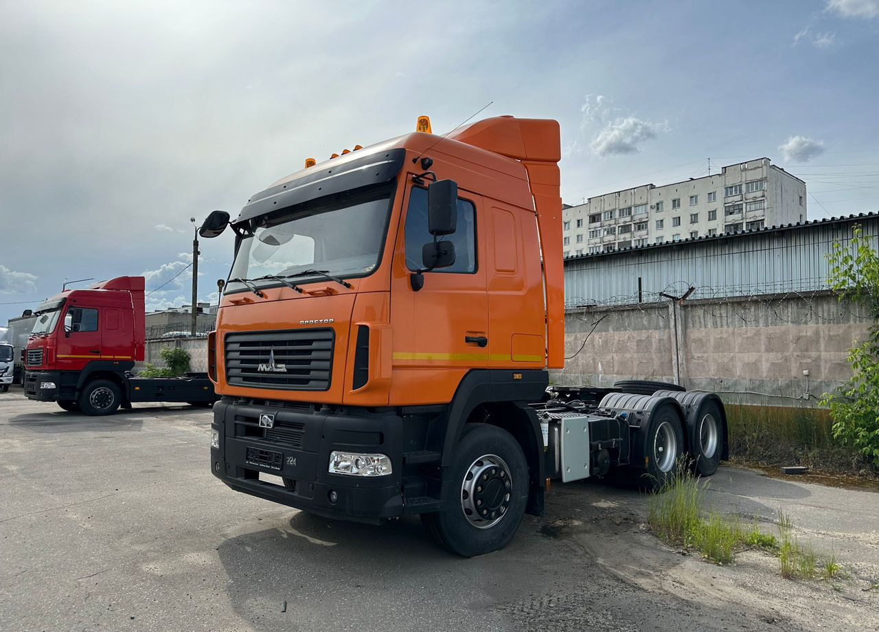 МАЗ 64А028 - Тягач: фото 3 МАЗ 64А028 - Тягач: фото 3