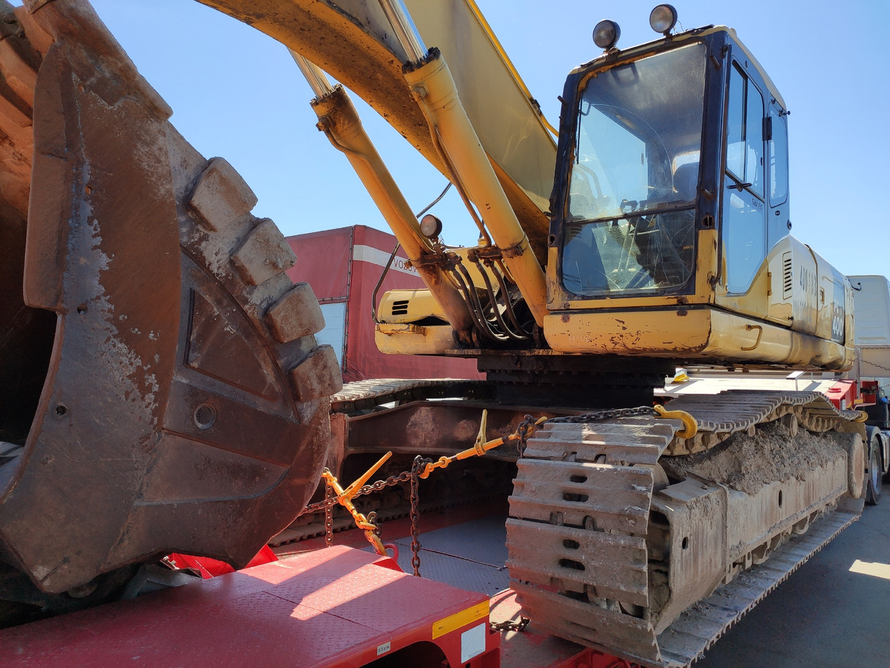 Экскаватор KOMATSU PC400: фото 7 Экскаватор KOMATSU PC400: фото 7