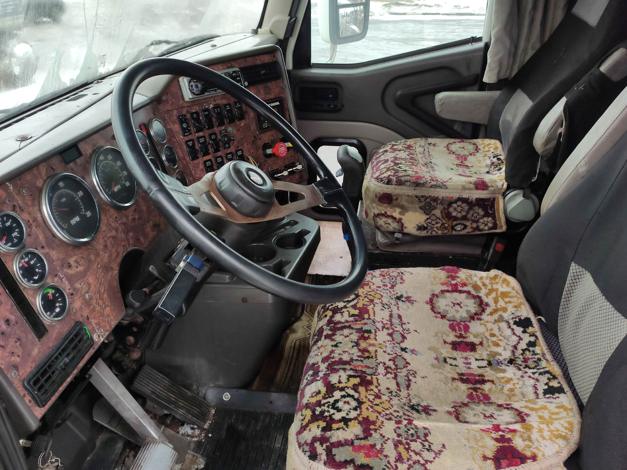 Тягач INTERNATIONAL 9200i: фото 18