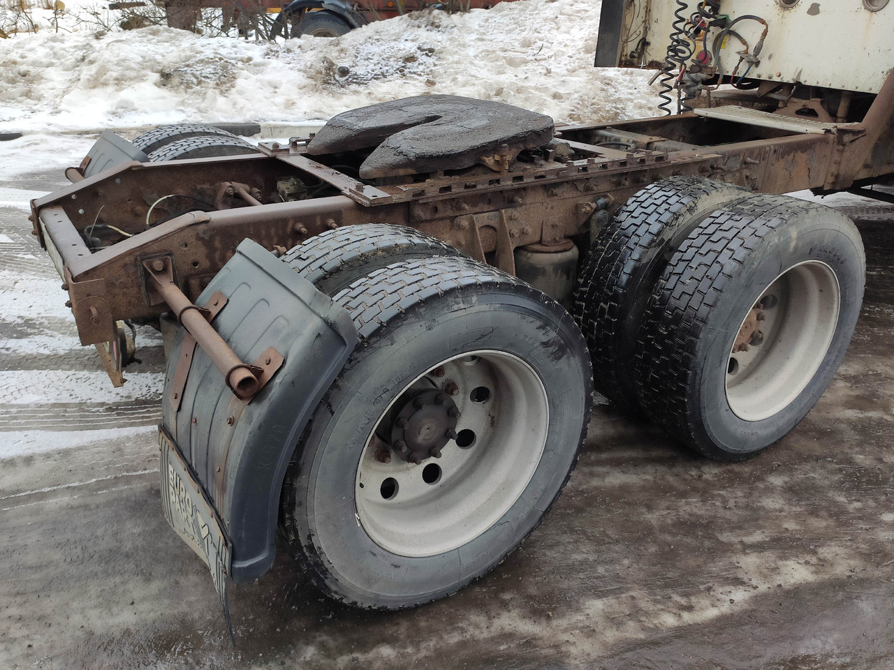 Тягач INTERNATIONAL 9200i: фото 9