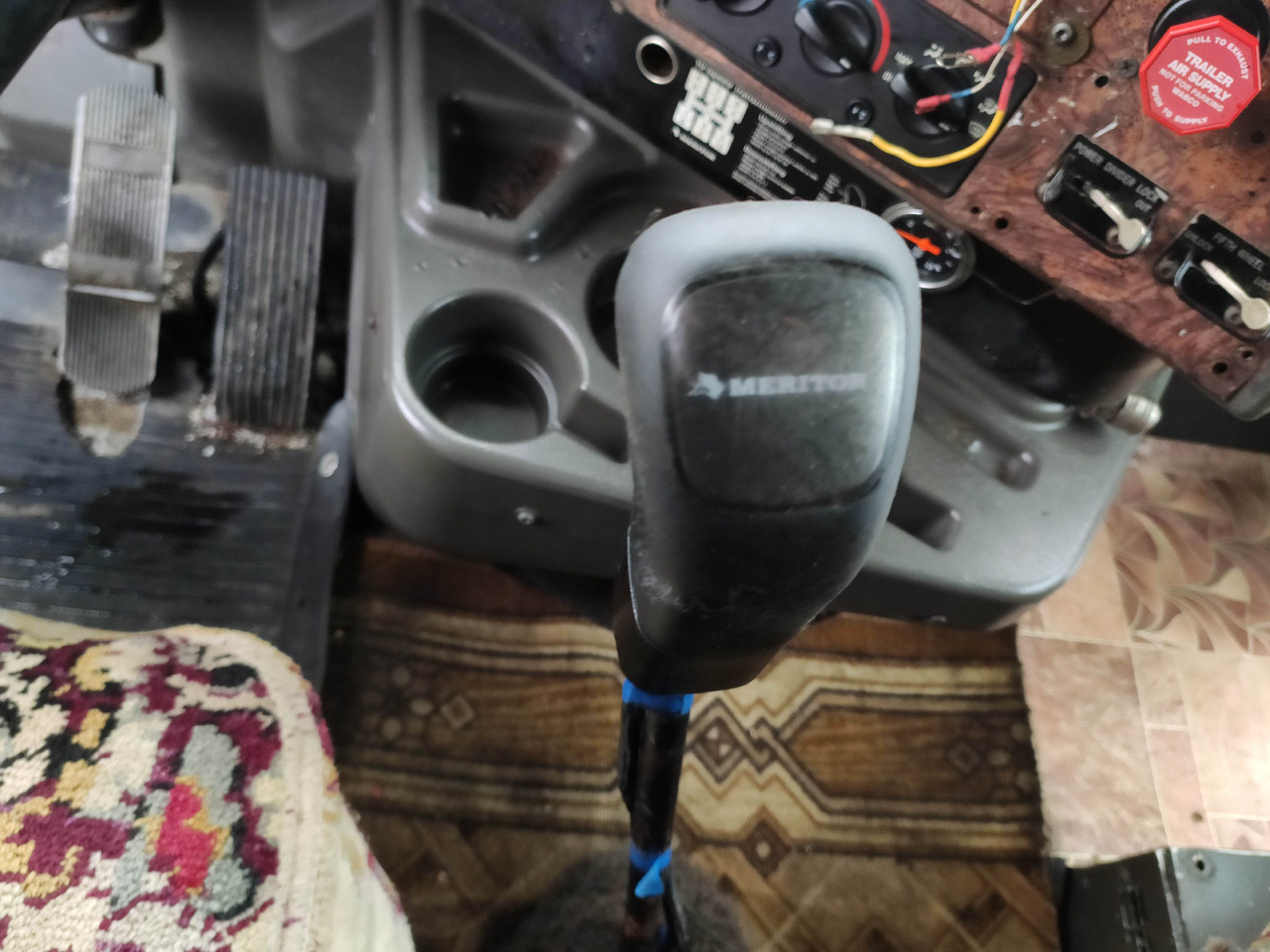 Тягач INTERNATIONAL 9200i: фото 26