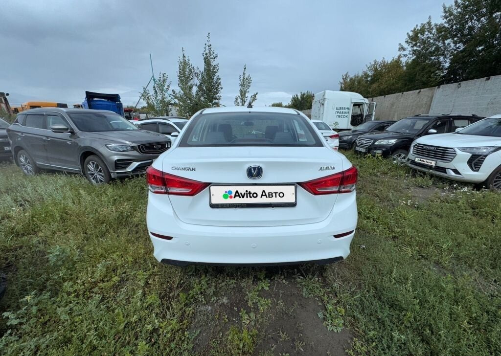 Легковой автомобиль Changan Alsvin 1.5 AMT, , 38 600 км: фото 8