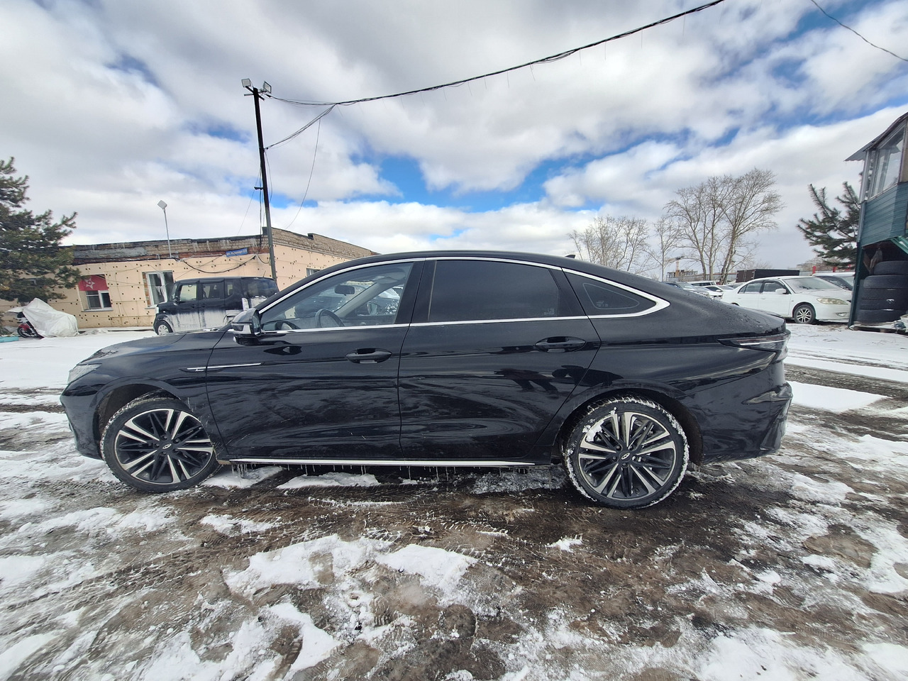 Chery Arrizo 8 - Легковой автомобиль: фото 2 Chery Arrizo 8 - Легковой автомобиль: фото 2