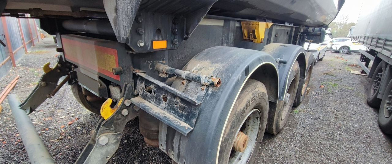 Grunwald 9453-0000010-50 - Самосвальный полуприцеп: фото 5 Grunwald 9453-0000010-50 - Самосвальный полуприцеп: фото 5