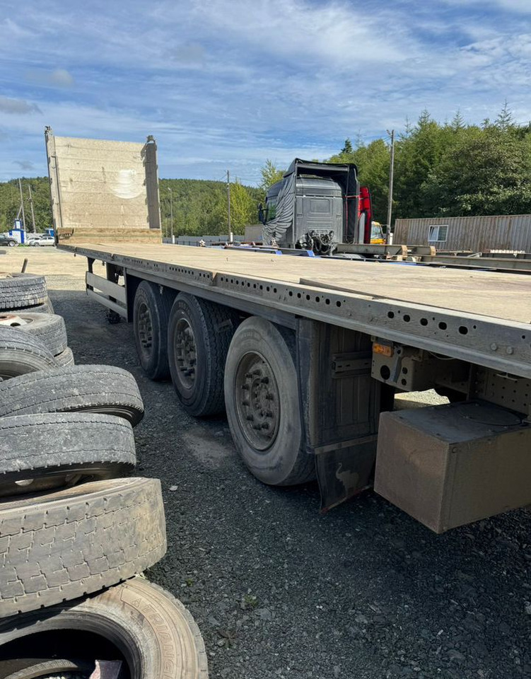 Бортовой полуприцеп/ Платформа Schmitz Cargobull 9084: фото 6