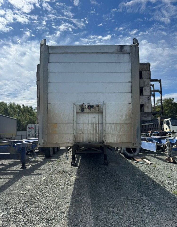 Schmitz Cargobull 9084 - Полуприцеп бортовой/ Платформа: фото 2 Schmitz Cargobull 9084 - Полуприцеп бортовой/ Платформа: фото 2