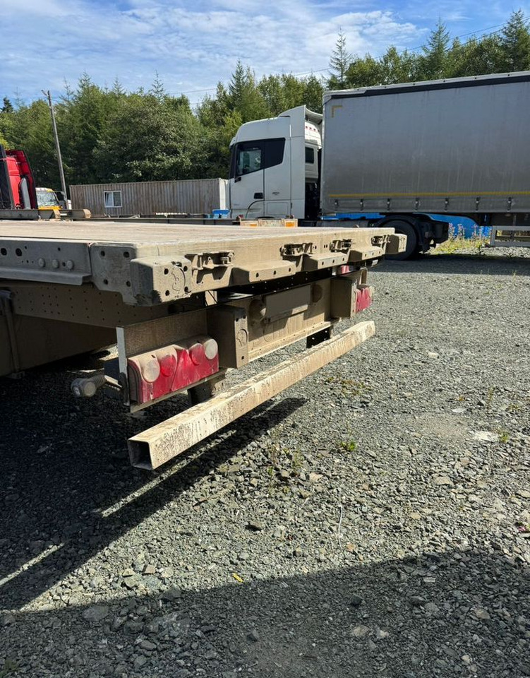 Schmitz Cargobull 9084 - Полуприцеп бортовой/ Платформа: фото 3 Schmitz Cargobull 9084 - Полуприцеп бортовой/ Платформа: фото 3