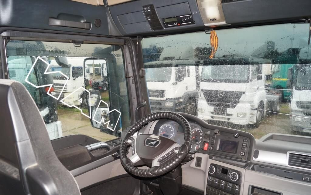 Тягач MAN TGX: фото 10