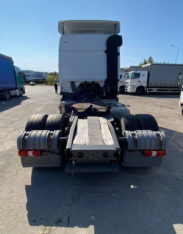 Mercedes-Benz Actros - Тягач: фото 3 Mercedes-Benz Actros - Тягач: фото 3