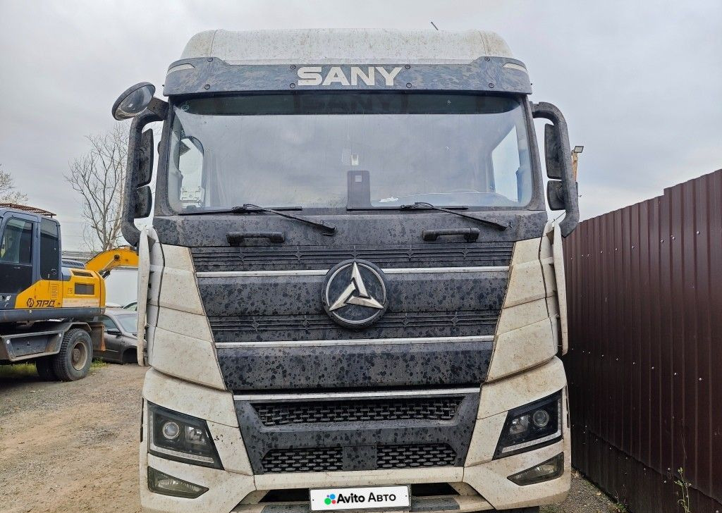 SANY HQC240DE - Тягач: фото 1 SANY HQC240DE - Тягач: фото 1
