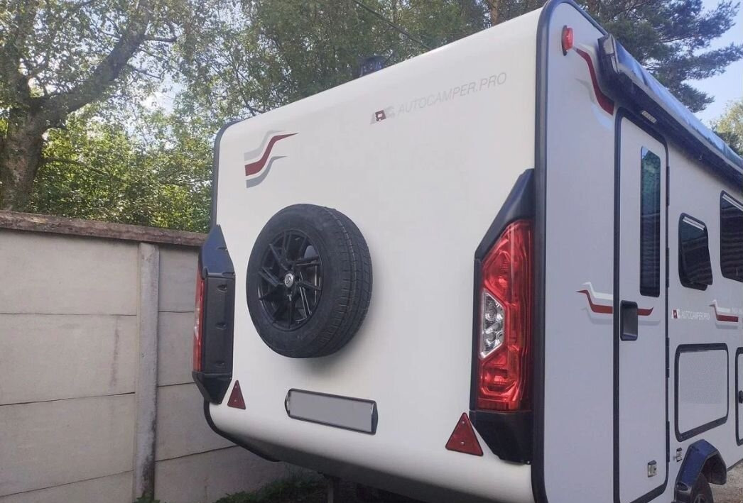 Автокемпер Лиса 3400 - Прицеп-дача (кемпер): фото 1 Автокемпер Лиса 3400 - Прицеп-дача (кемпер): фото 1