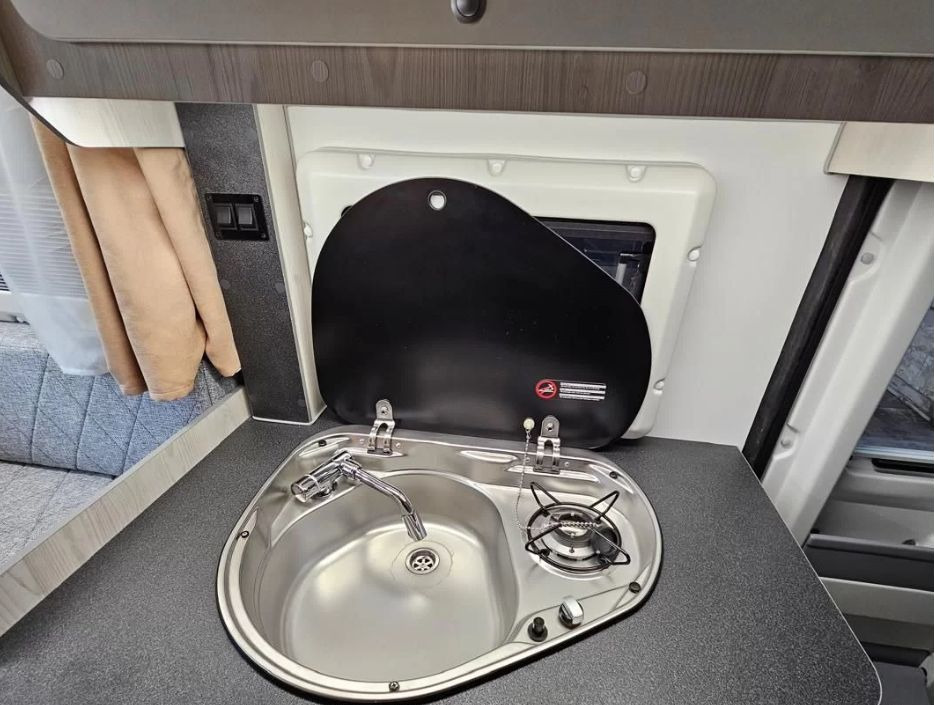 Прицеп-дача (кемпер) Автокемпер Лиса 3400: фото 6