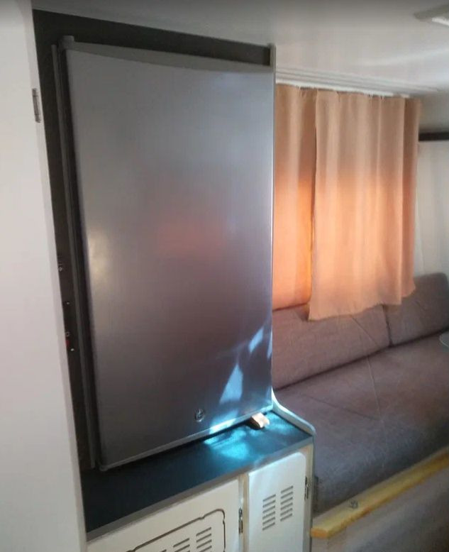 Автокемпер Лиса 3400 - Прицеп дача: фото 5 Автокемпер Лиса 3400 - Прицеп дача: фото 5