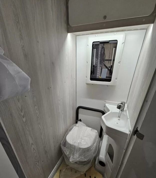 Прицеп-дача (кемпер) Автокемпер Лиса 3400: фото 8