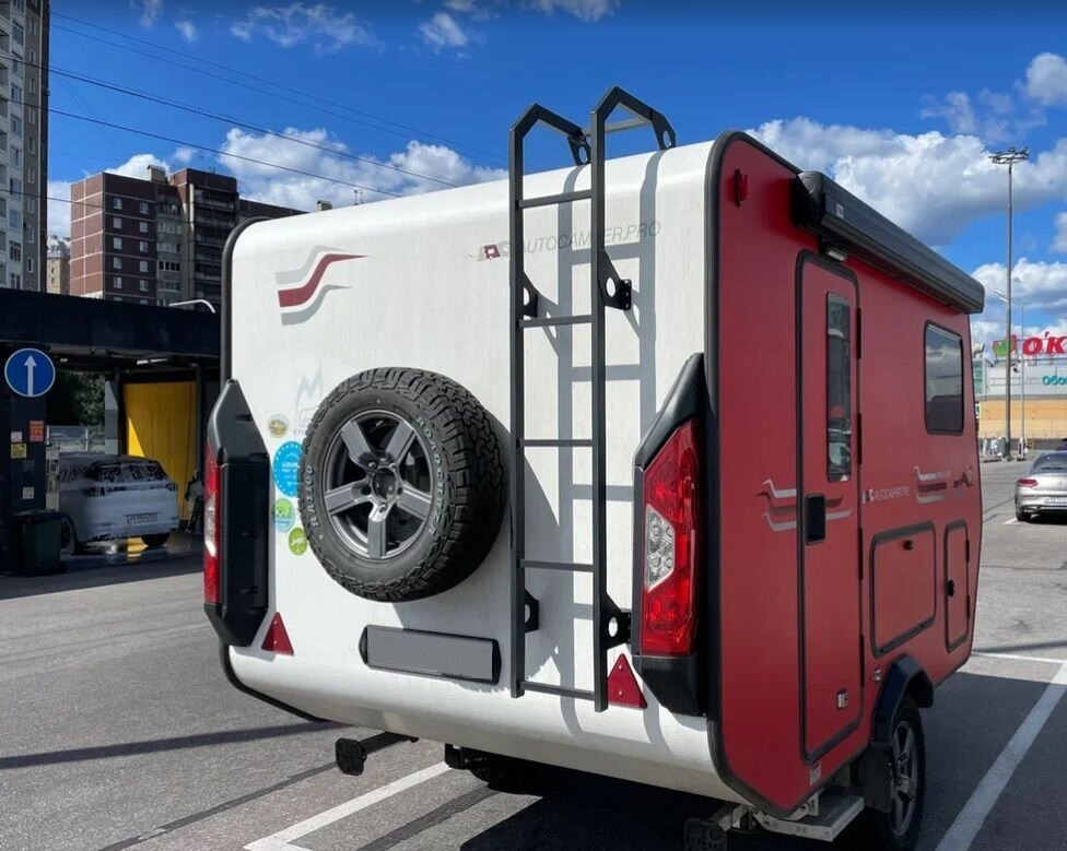 Автокемпер Лиса 3400 - Прицеп-дача (кемпер): фото 2 Автокемпер Лиса 3400 - Прицеп-дача (кемпер): фото 2