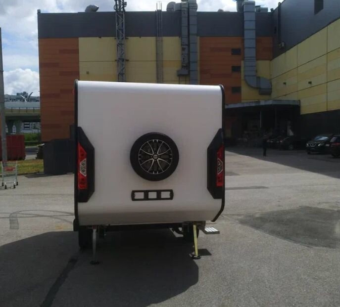 Автокемпер Лиса 3400 - Прицеп-дача (кемпер): фото 3 Автокемпер Лиса 3400 - Прицеп-дача (кемпер): фото 3